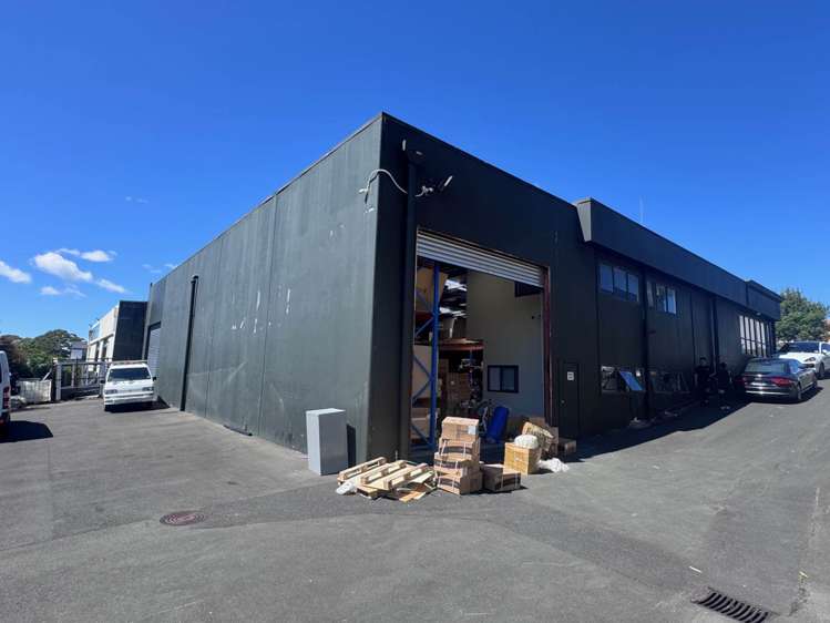161 Central Park Drive Henderson_10