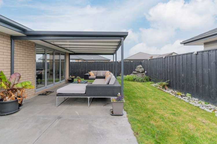 91 Sunline Avenue Lincoln_17