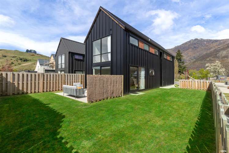 18 Lorne Street Dalefield/Wakatipu Basin_18