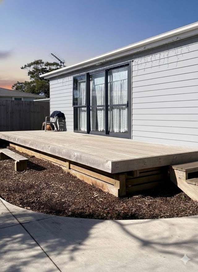 Neat and Tidy (PLUS 1 Week Free Rent)