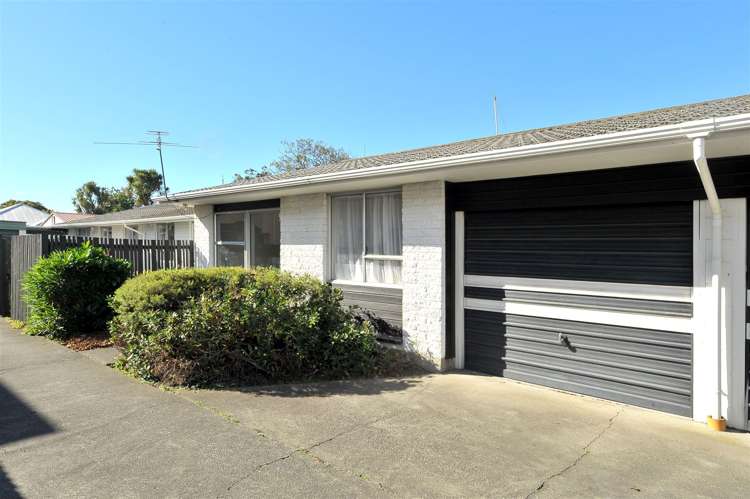 2/563 Cashel Street_0