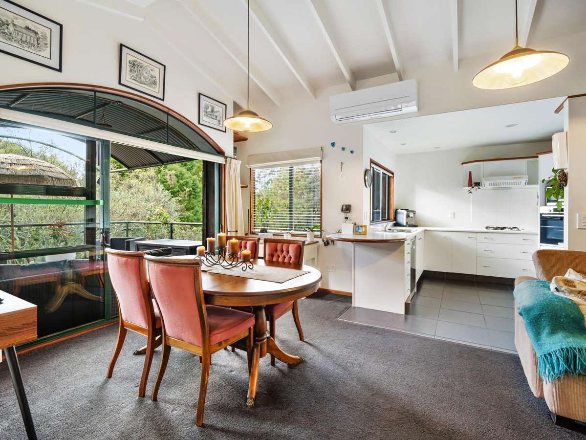 93 Upland Road_2