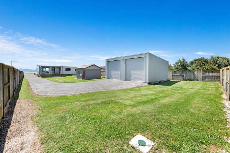 989 East Coast Road Kaiaua_31