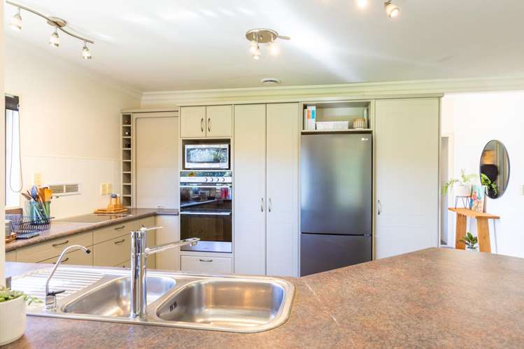 100 Inglis Road Pahiatua_18