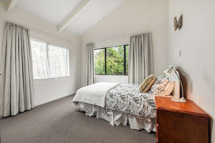 193 Henderson Valley Road Henderson_10