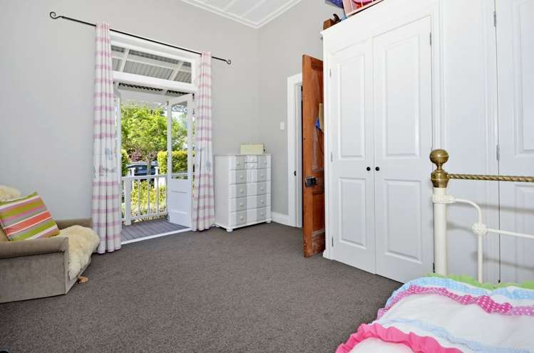 28 Mozeley Avenue Devonport_14