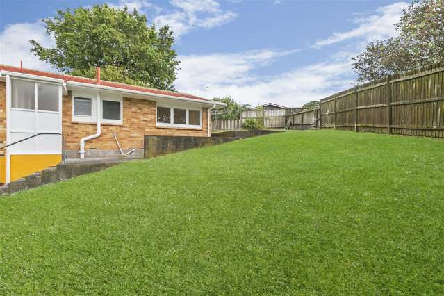 2/15 Walter Macdonald Street Howick_3