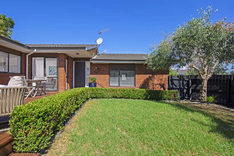 1/25 Nicholas Road Somerville_16