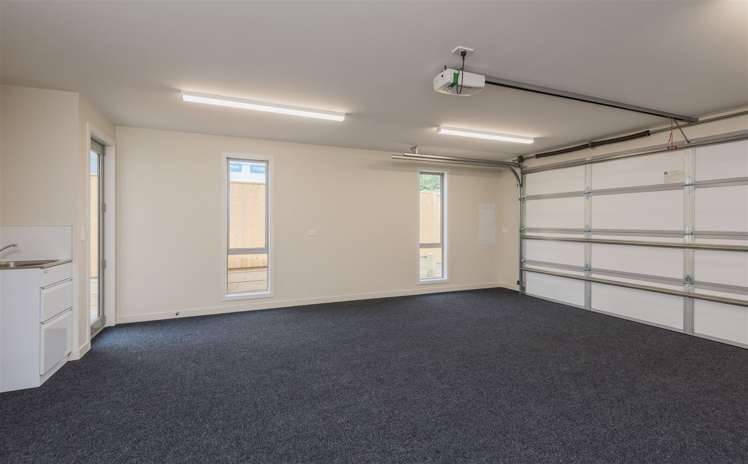 5 Andy Whiting Place Stoke_18