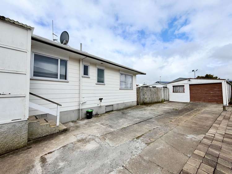16 Reelick Avenue Pakuranga Heights_13