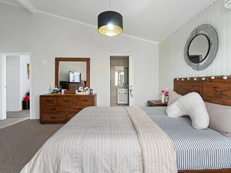 14 Gambare Place Wattle Downs_9