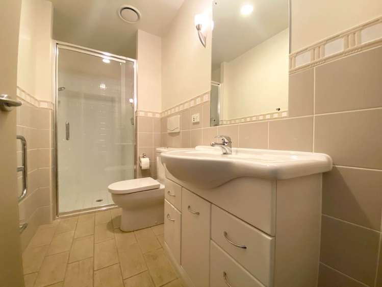 2C/38 James Cook Crescent Remuera_8