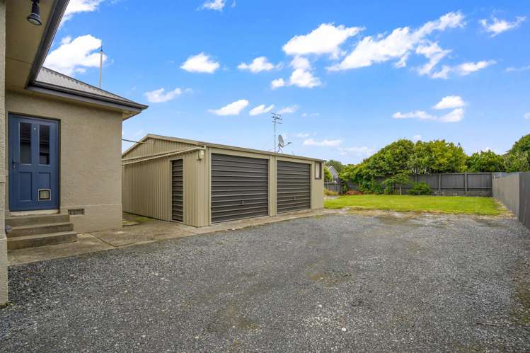 17 York Street Strathern_18