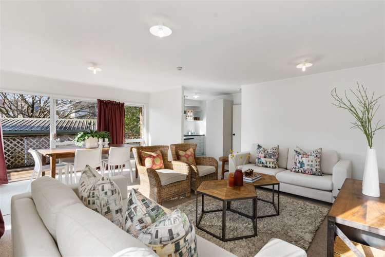 2/27 Withers Road Glen Eden_4