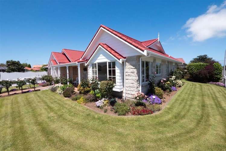 2 Beech Place Hawera_12