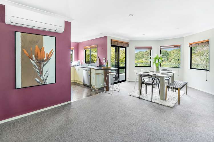 60a Southsea Crescent Silverdale_5