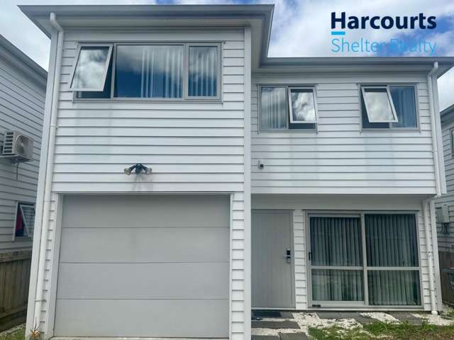 Spacious 4-Bedroom Family Home in Te Atatu South