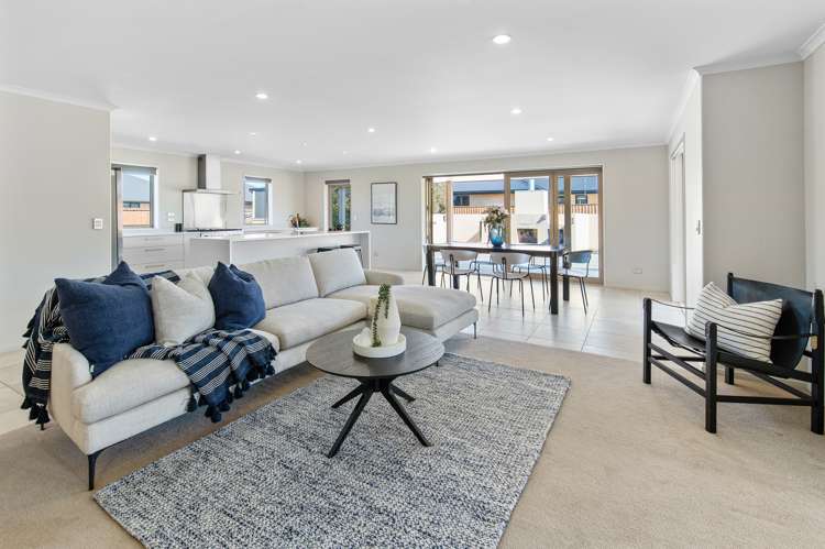 18 Boulez Mews Rolleston_2