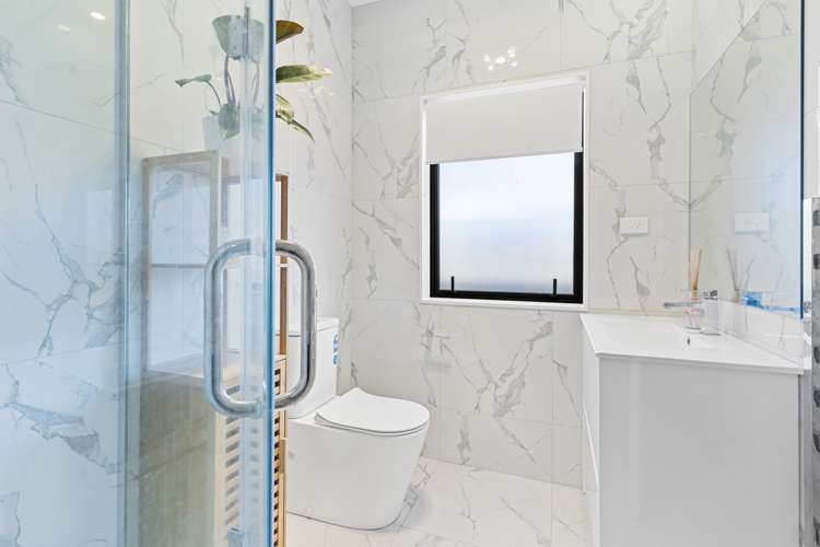 11 Friesian Drive Mangere_19