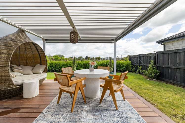 55 Probert Crescent Chartwell_19