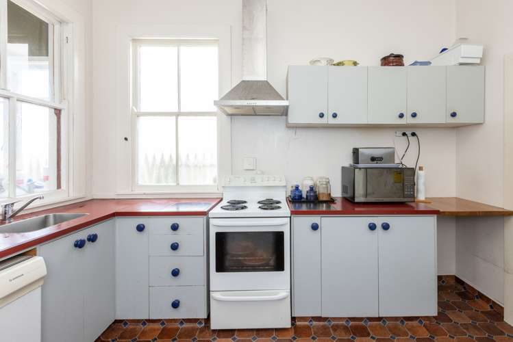 42 Kennedy Road Napier South_5