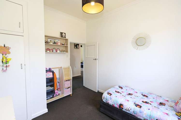 41 Bamborough Street Richmond_13