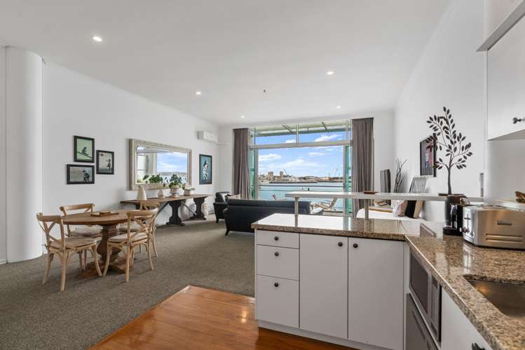 7/143 Quay Street 10015_7