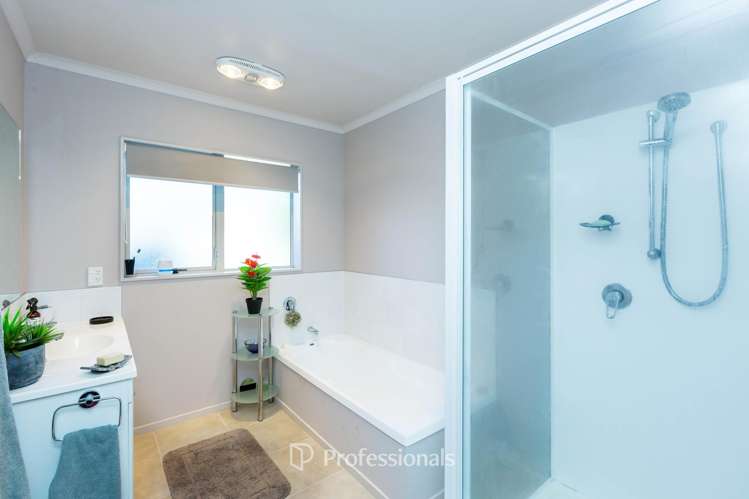 10 Mcewen Crescent Riverstone Terraces_8