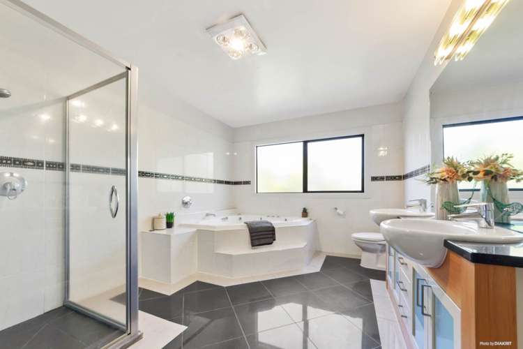 7 Onemana Way Te Atatu Peninsula_20