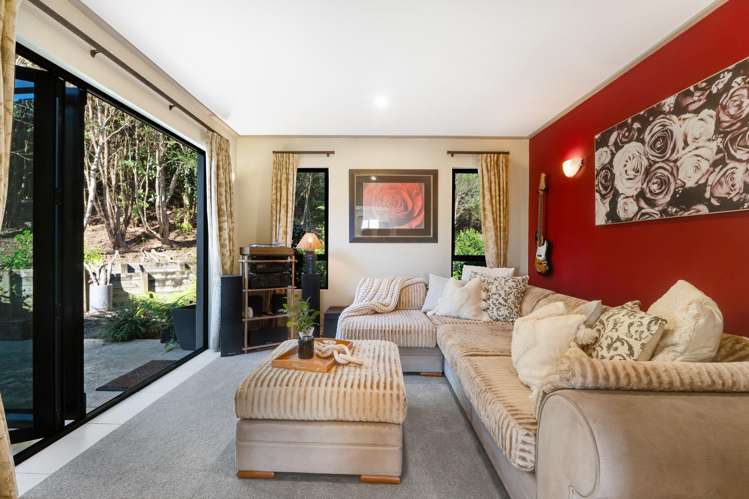 498 Redoubt Road Flat Bush_26