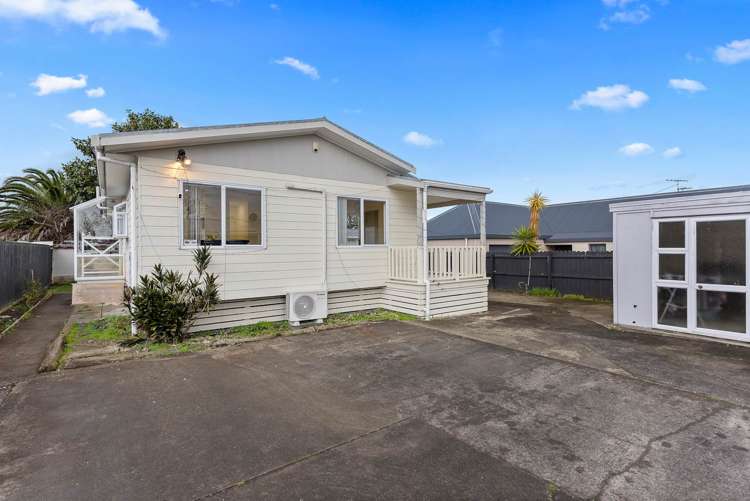 2/10 Martin Road Manurewa_17