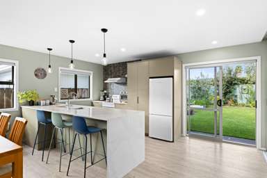 329 Westminster Avenue_1