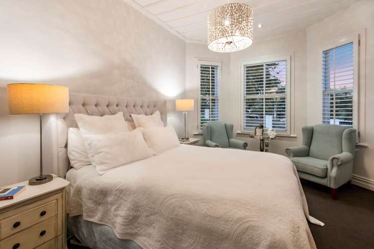 71 Beach Road Mellons Bay_54