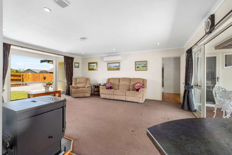 89b Fraser Drive Feilding_21