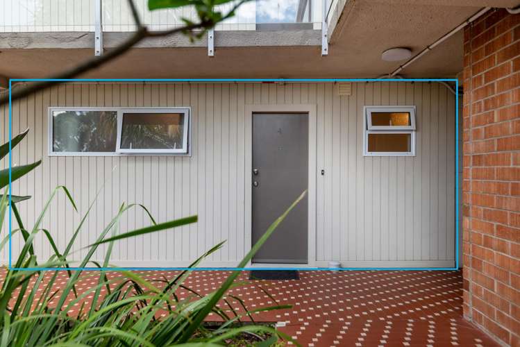 4/83 Lake Road Devonport_9