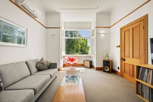 9 Laura Avenue Brooklyn_3