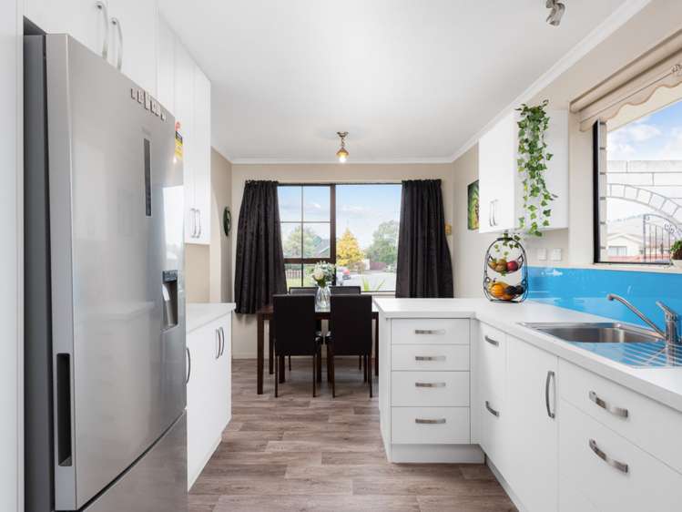 1/9 Totara Place Redwoodtown_4