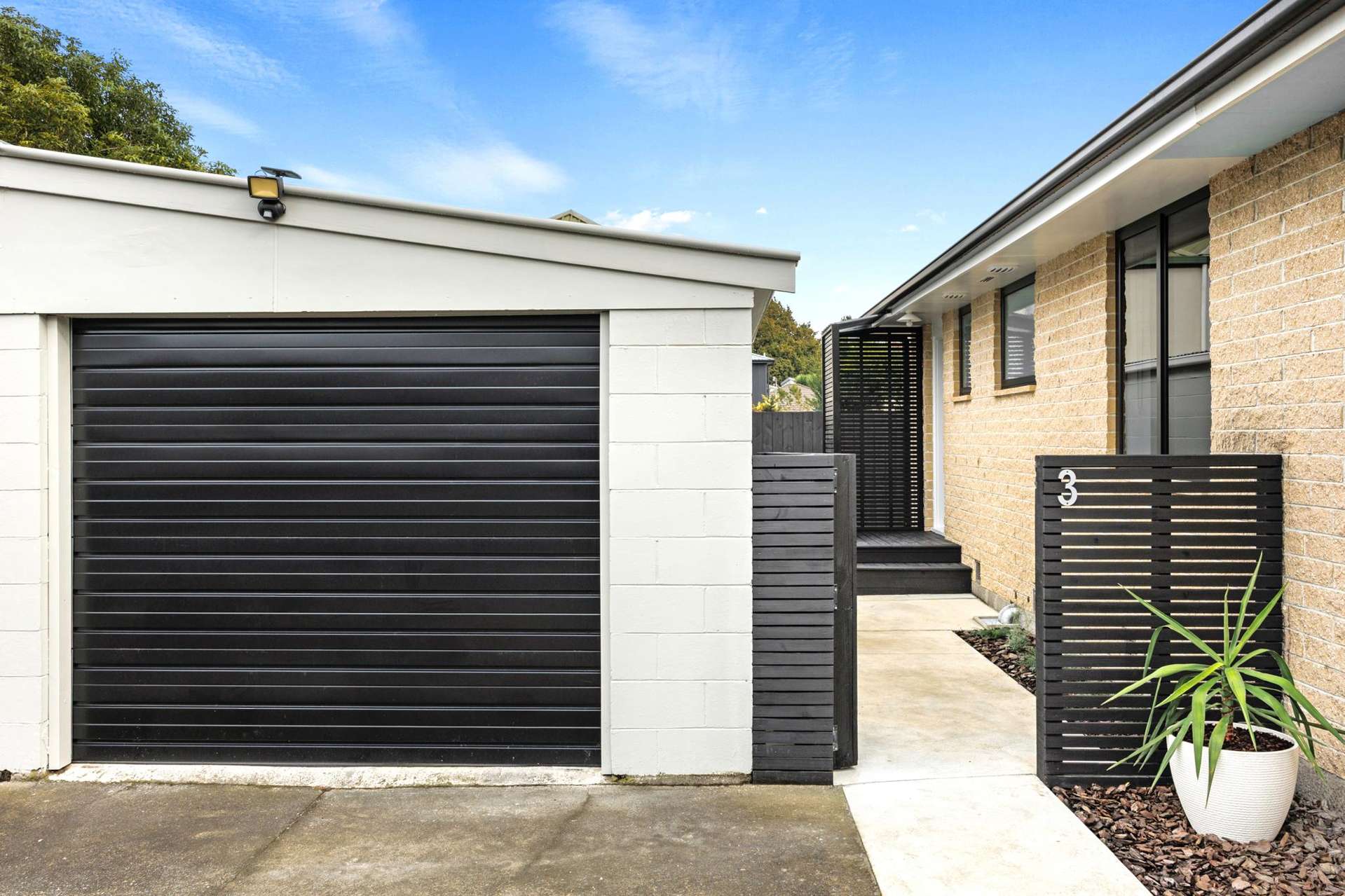 3/100 Poulson Street Addington_0