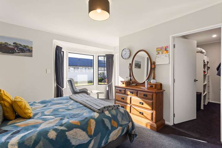 64 Athlone Drive Cambridge_27