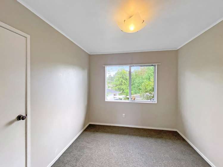 2/34A Helena Street Massey_4