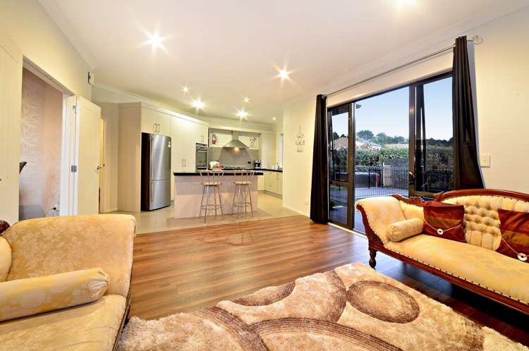 9 Brancott Place Flat Bush_13