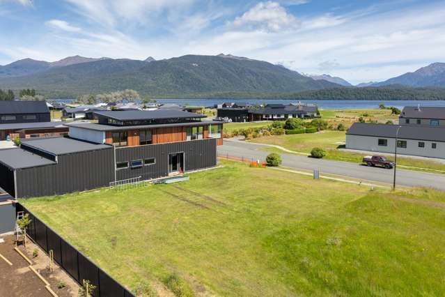 44 Pounamu Drive Te Anau_2