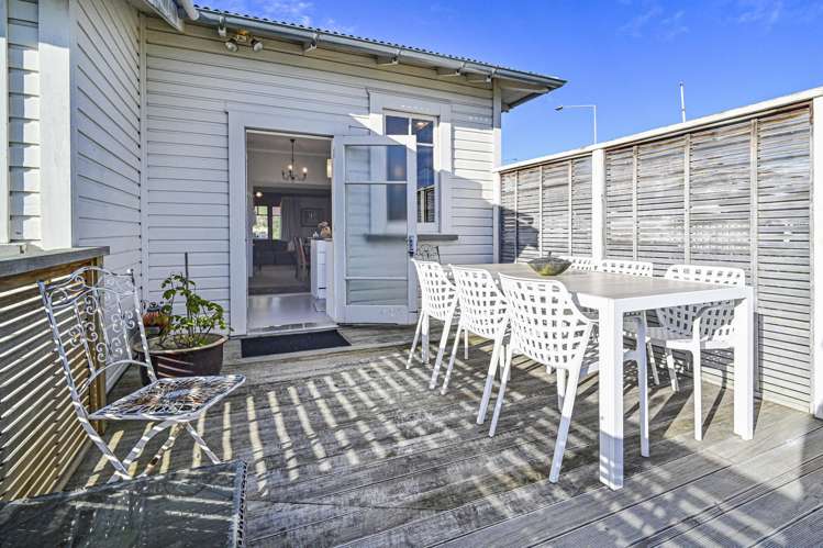 404 Southampton Street West Hastings_12