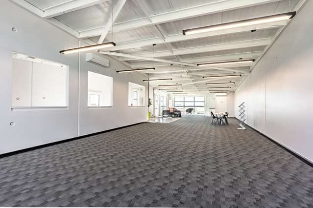 20/2181 East Coast Road Silverdale_4