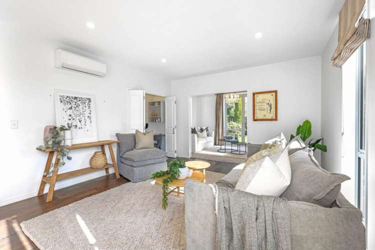 4 Chorley Place Hillsborough_6