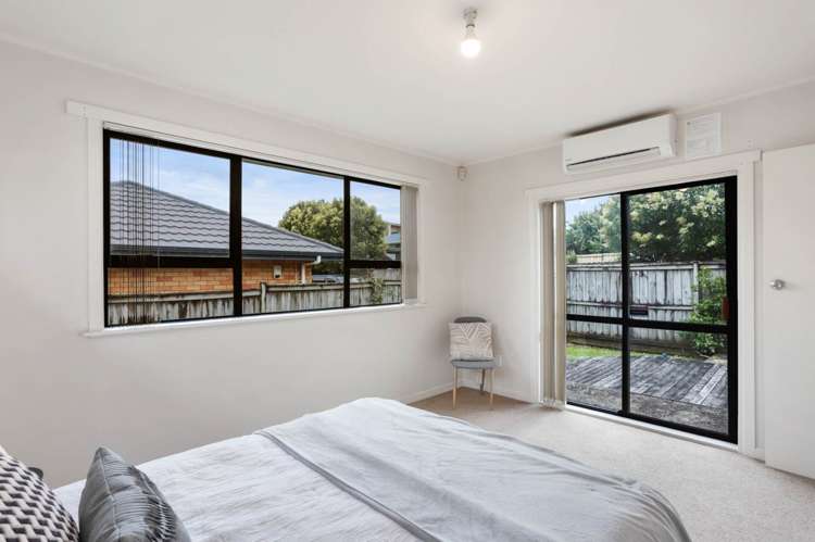 9 Tatau Way Te Atatu Peninsula_11