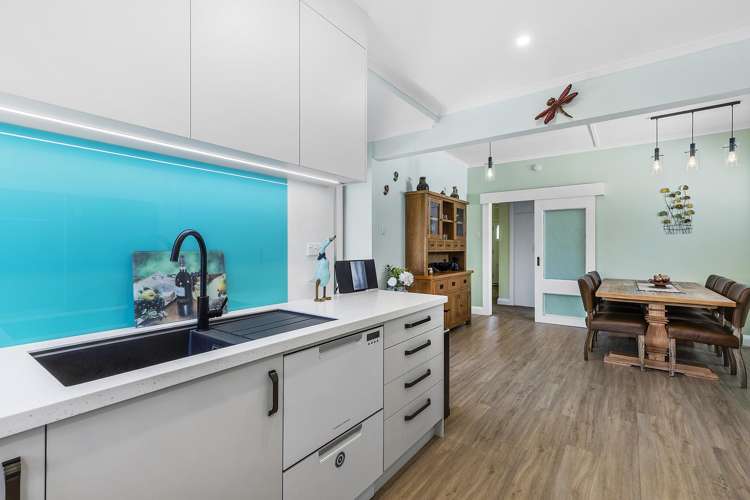 83 Ira Street Miramar_12