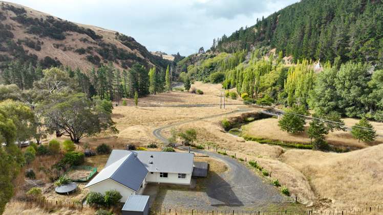 Lot 1/1300 White Rock Road Martinborough_1