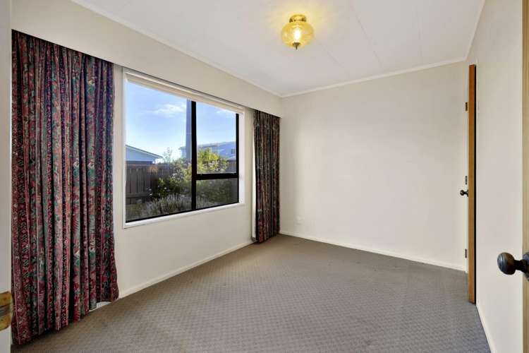 12 Moana Street Otaki Beach_10