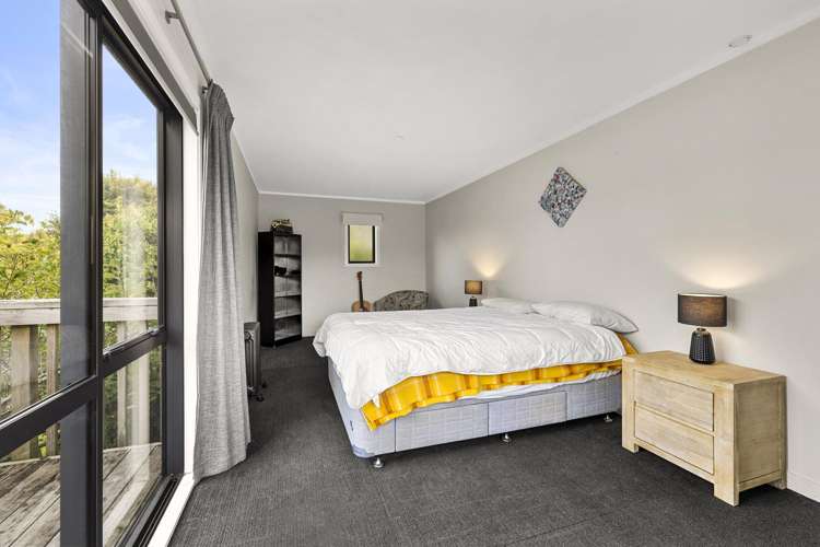 6 Te Hutewai Road Raglan_22